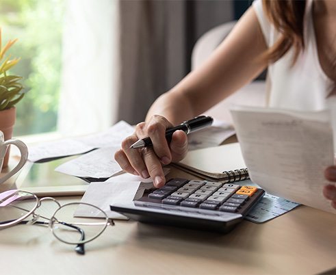 Patient in Houston budgeting for tooth extractions